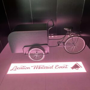 Vélo triporteur